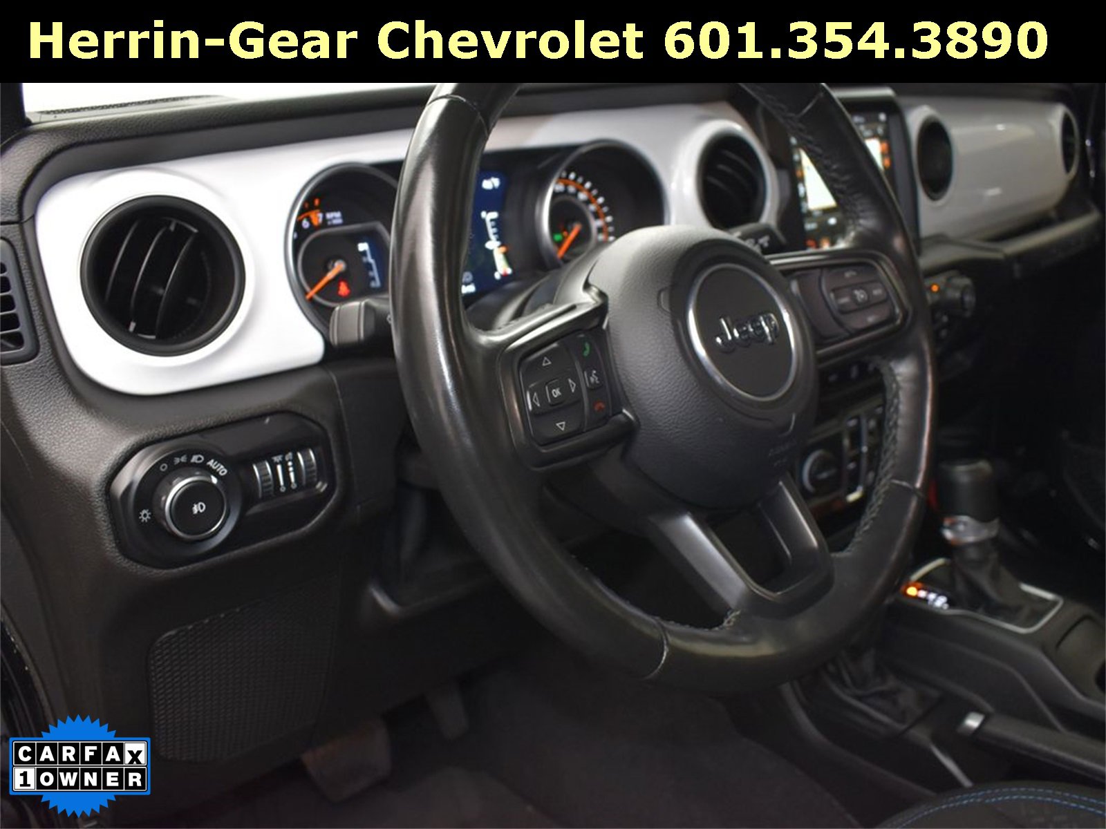 Used 2021 Jeep Wrangler Unlimited Islander image 12
