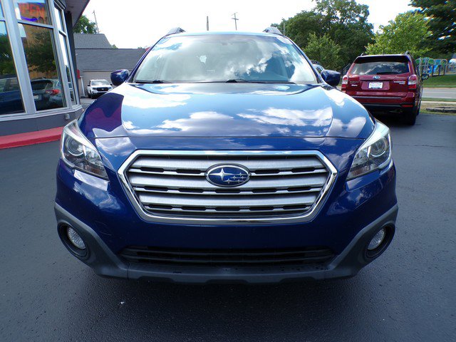 Used 2016 Subaru Outback 2.5i Premium AWD/4WD image 2