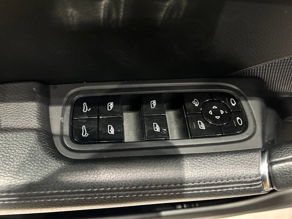 Used 2021 Porsche Cayenne S AWD/4WD image 10