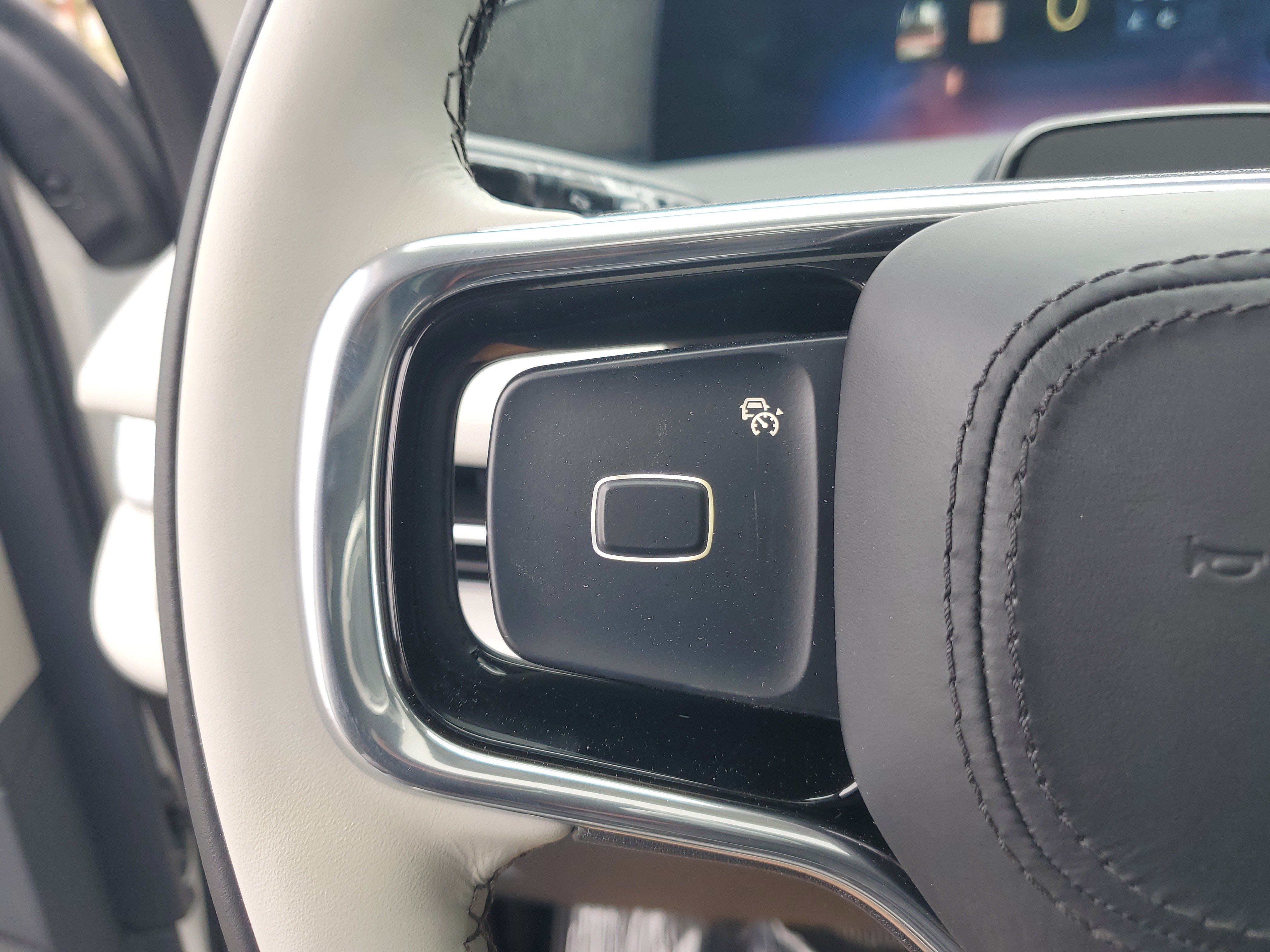 New 2026 Lincoln Navigator Reserve AWD/4WD image 17