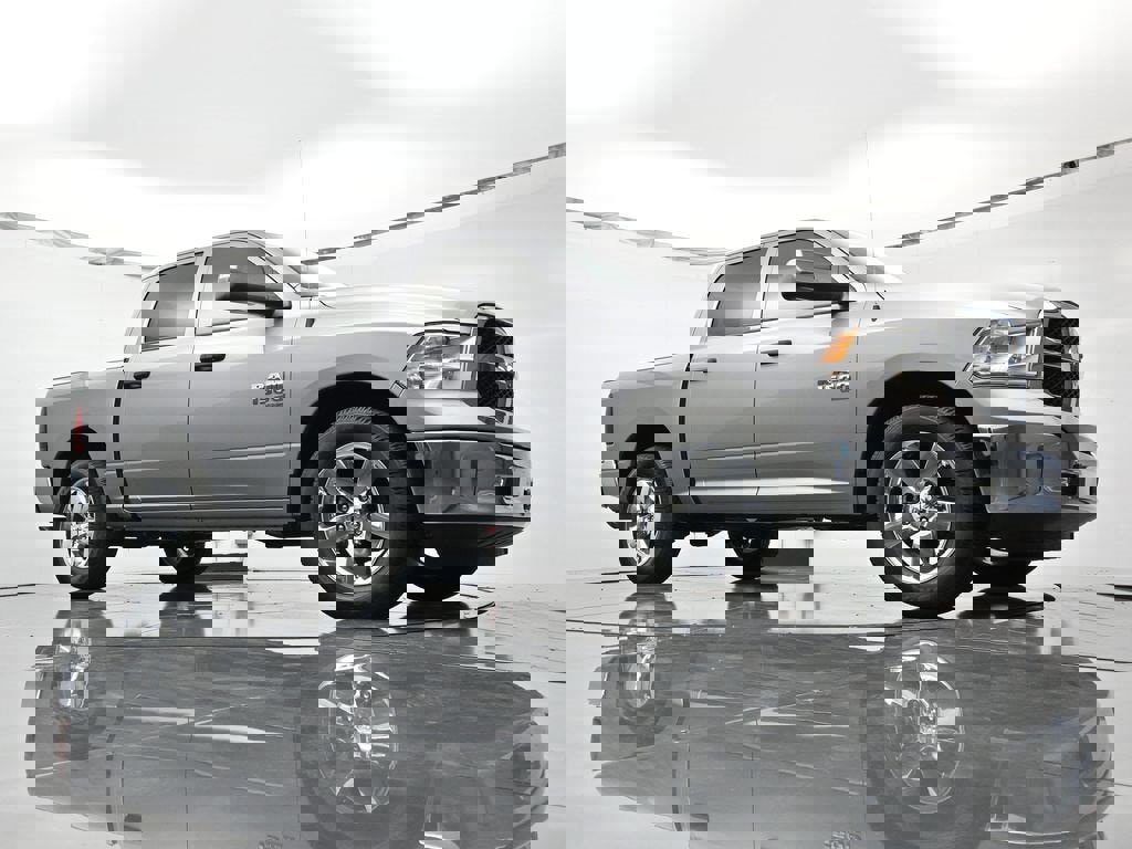 New 2024 RAM 1500 Tradesman w/ Tradesman SXT Package image 37