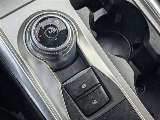 Used 2020 Ford Explorer XLT w/ Equipment Group 202A image 12