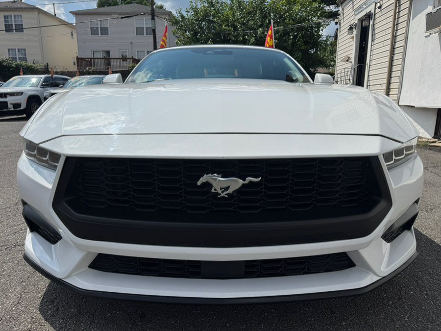 Used 2024 Ford Mustang Premium RWD image 5