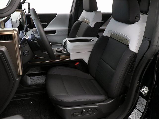 New 2025 GMC Hummer EV 2X AWD/4WD image 13