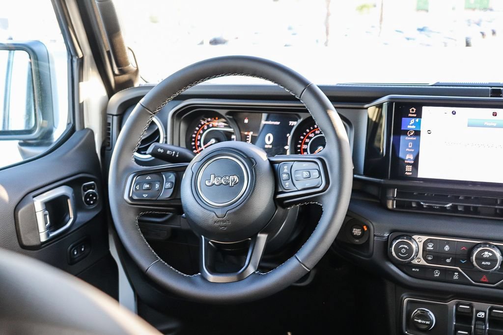 New 2026 Jeep Gladiator Sport AWD/4WD image 18