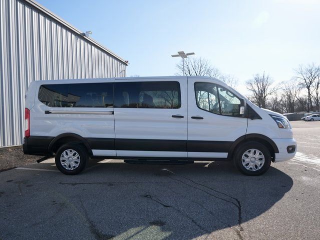 Used 2023 Ford Transit 350 XLT image 7