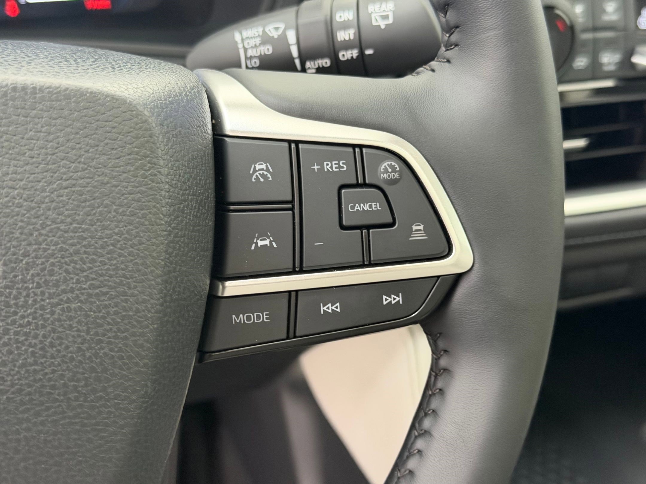 Used 2026 Toyota Grand Highlander Limited image 16