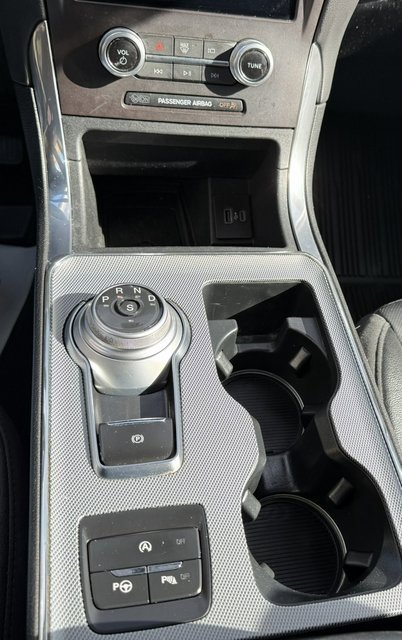 Used 2021 Ford Edge Titanium w/ Equipment Group 301A image 20