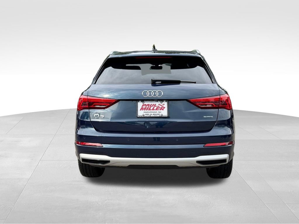 Used 2020 Audi Q3 2.0T Premium w/ Convenience Package AWD/4WD image 8