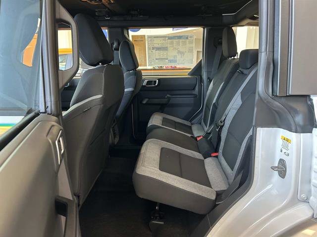 New 2025 Ford Bronco 4-Door image 5