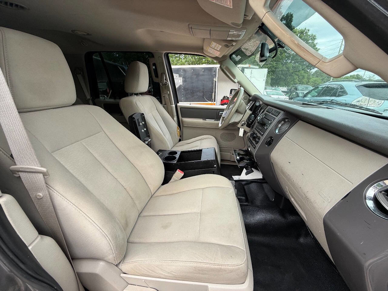 Used 2014 Ford Expedition XL RWD image 17