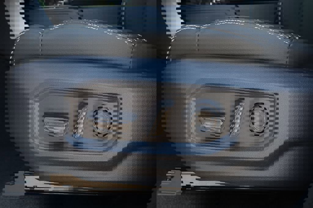 New 2026 Toyota Tundra SR5 image 17