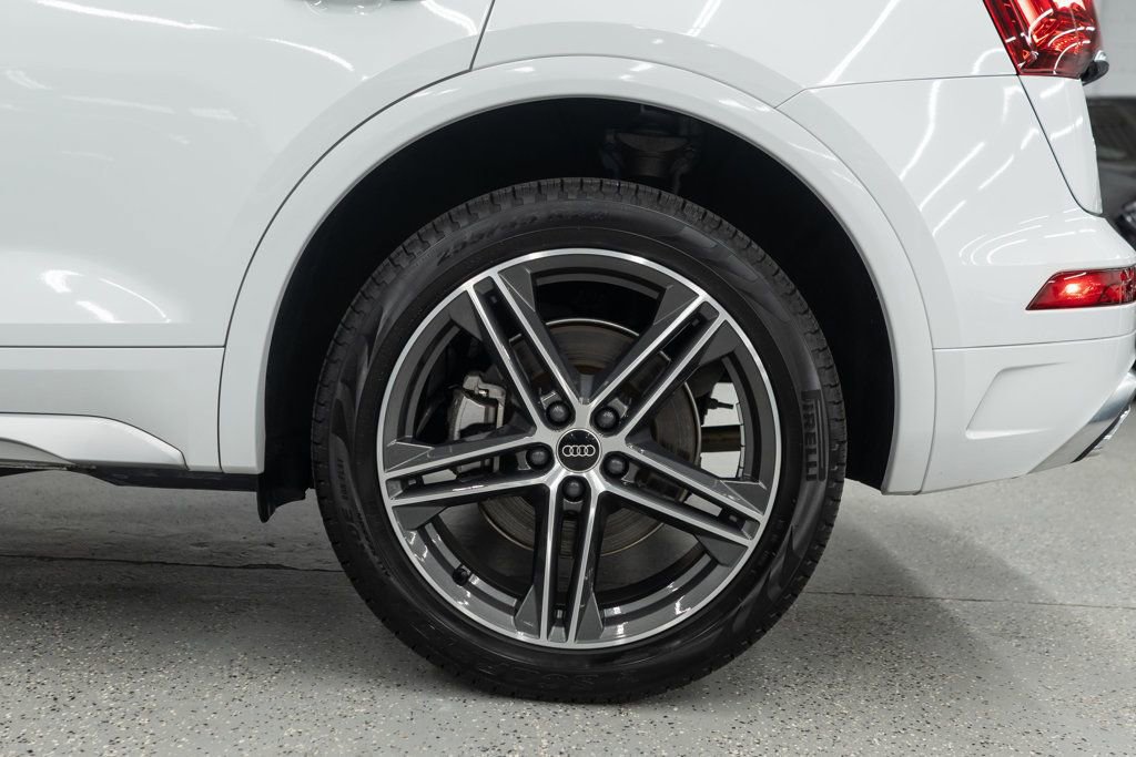 Used 2025 Audi Q5 e Premium image 35