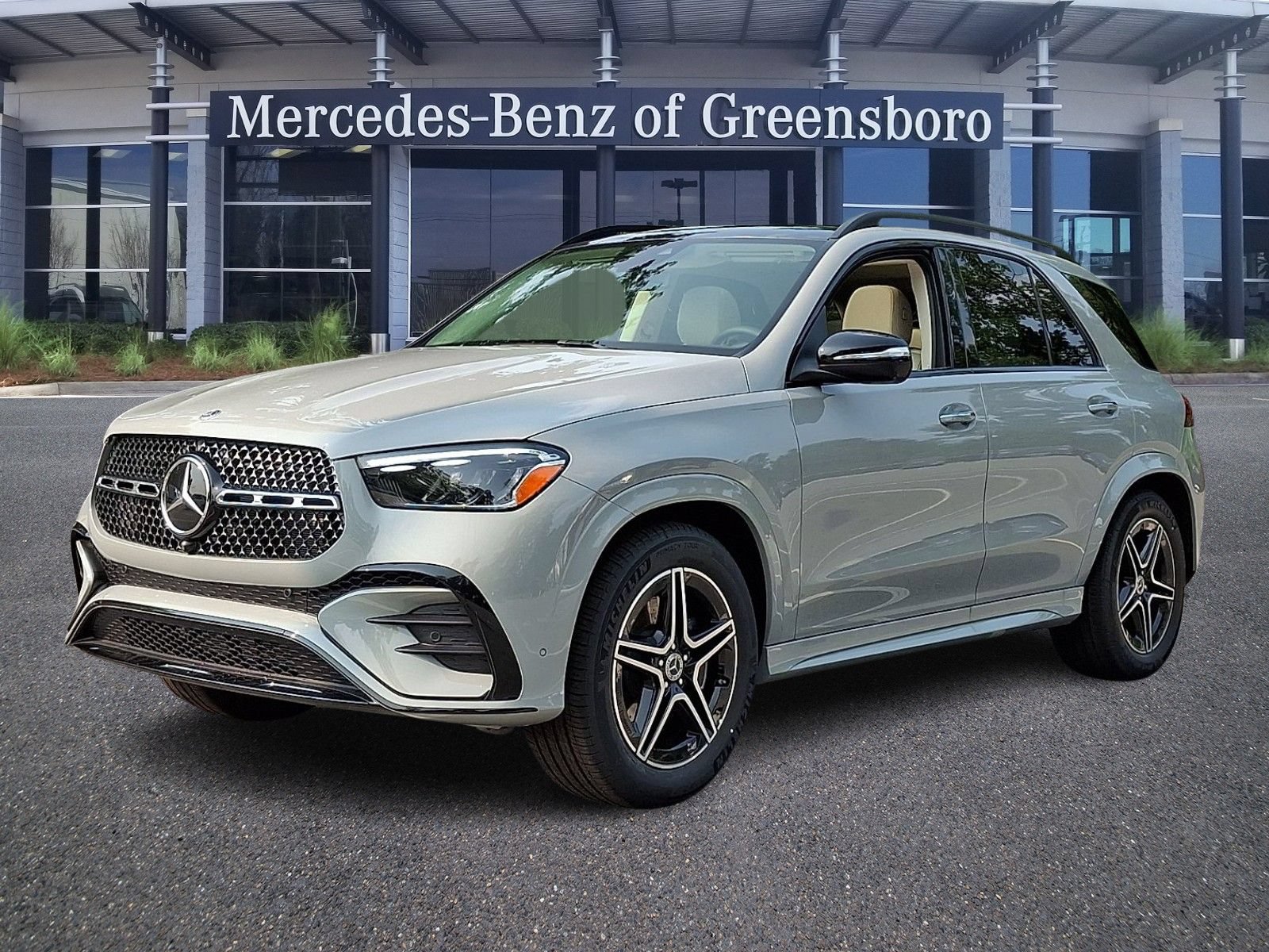 New 2026 Mercedes-Benz GLE 350 4MATIC image 2