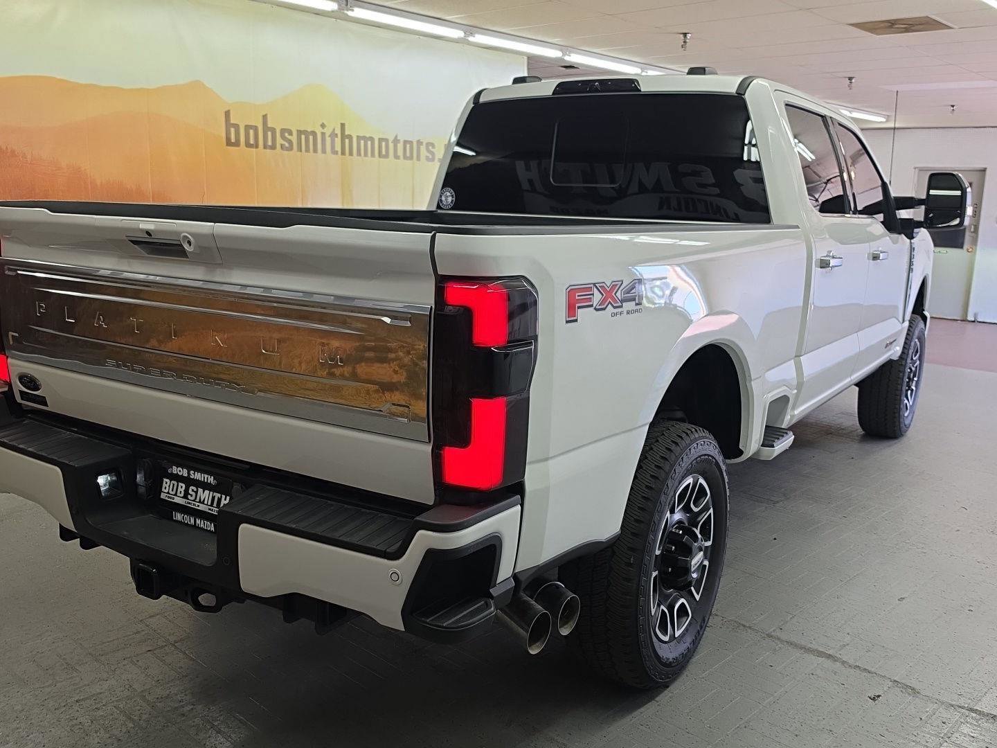Used 2023 Ford F350 Platinum AWD/4WD image 20