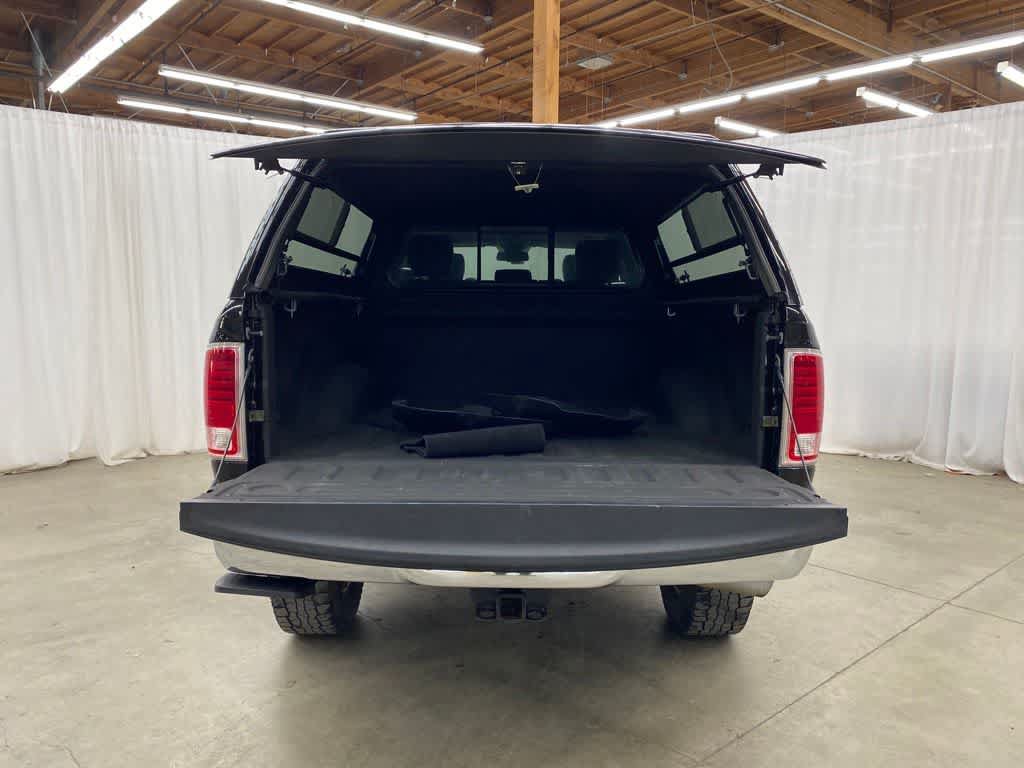 Used 2016 RAM 2500 Laramie AWD/4WD image 28