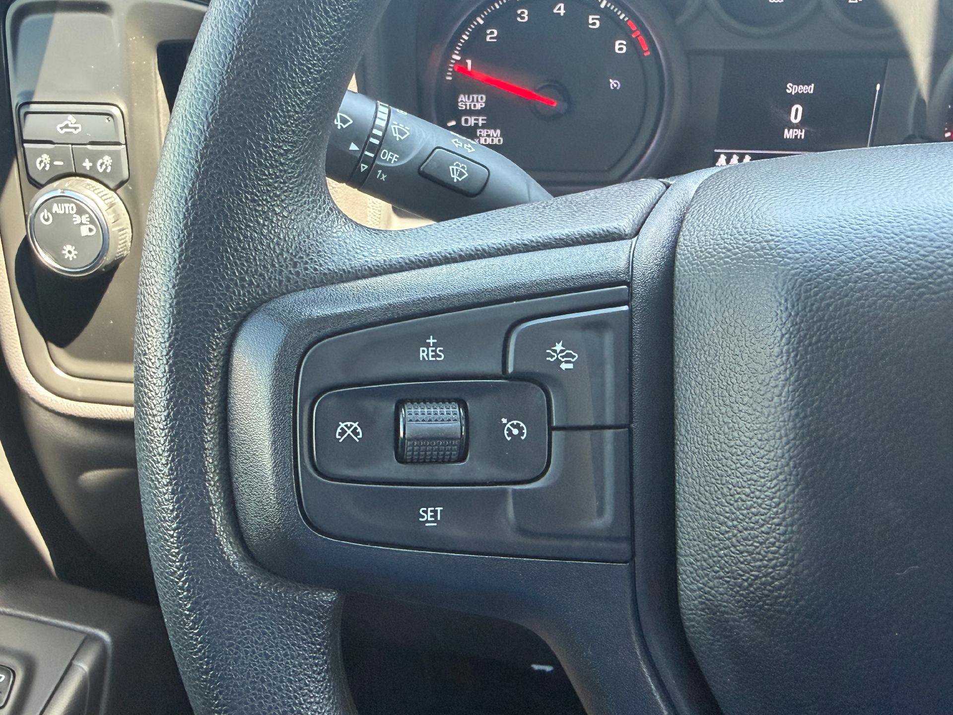 Used 2025 Chevrolet Silverado 1500 Custom RWD image 13