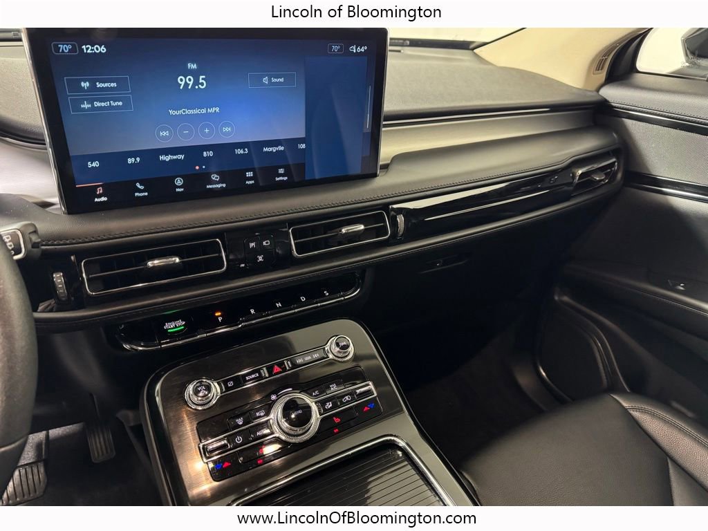 Used 2023 Lincoln Nautilus AWD w/ Premium Package image 30