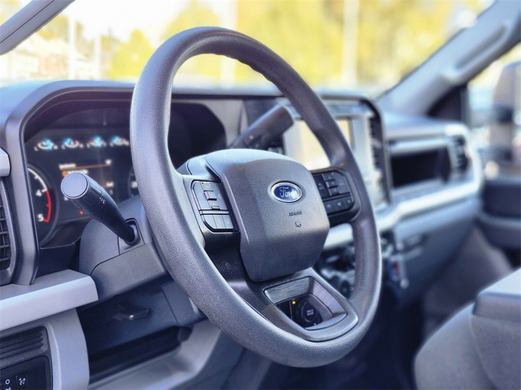 Used 2024 Ford F250 XLT image 15