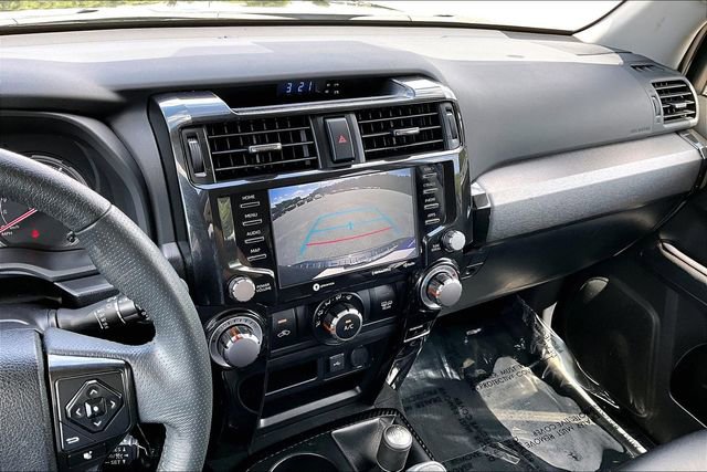 Used 2021 Toyota 4Runner TRD Off-Road Premium w/ Moonroof Package AWD/4WD image 14