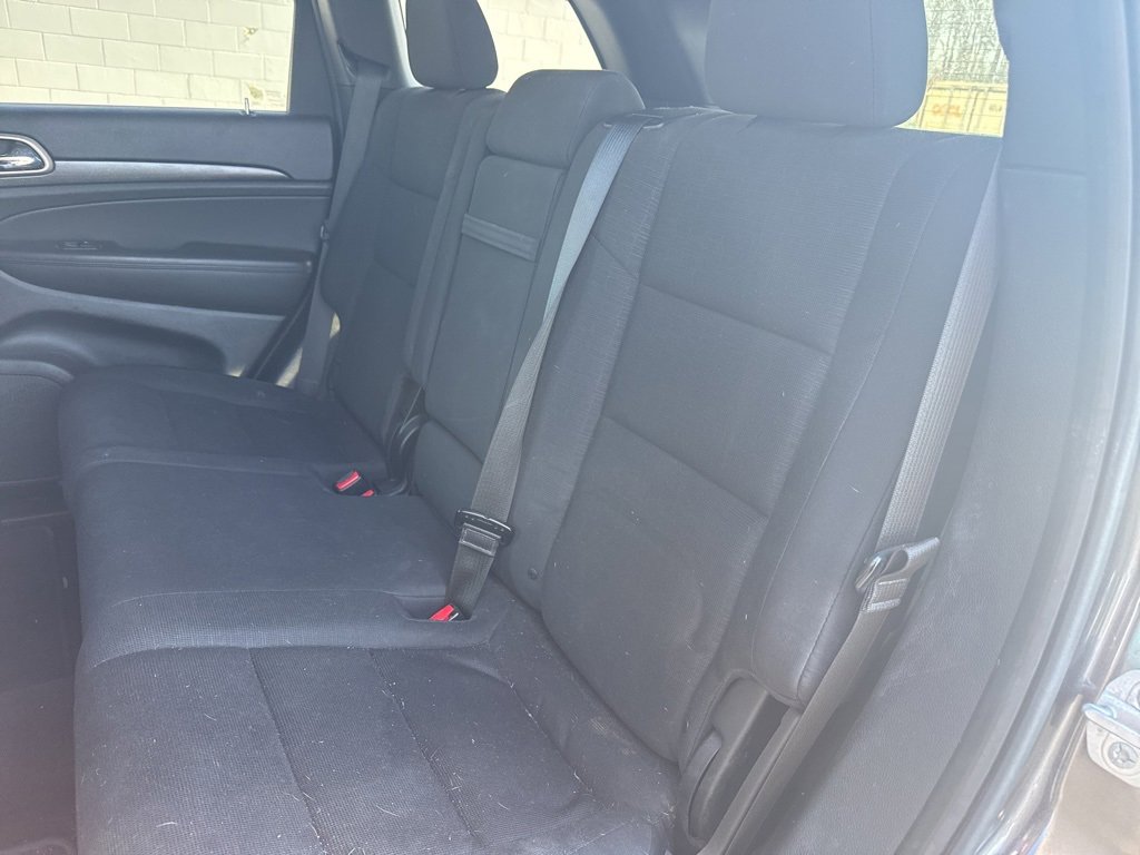 Used 2015 Jeep Grand Cherokee Laredo w/ Quick Order Package 23E image 12