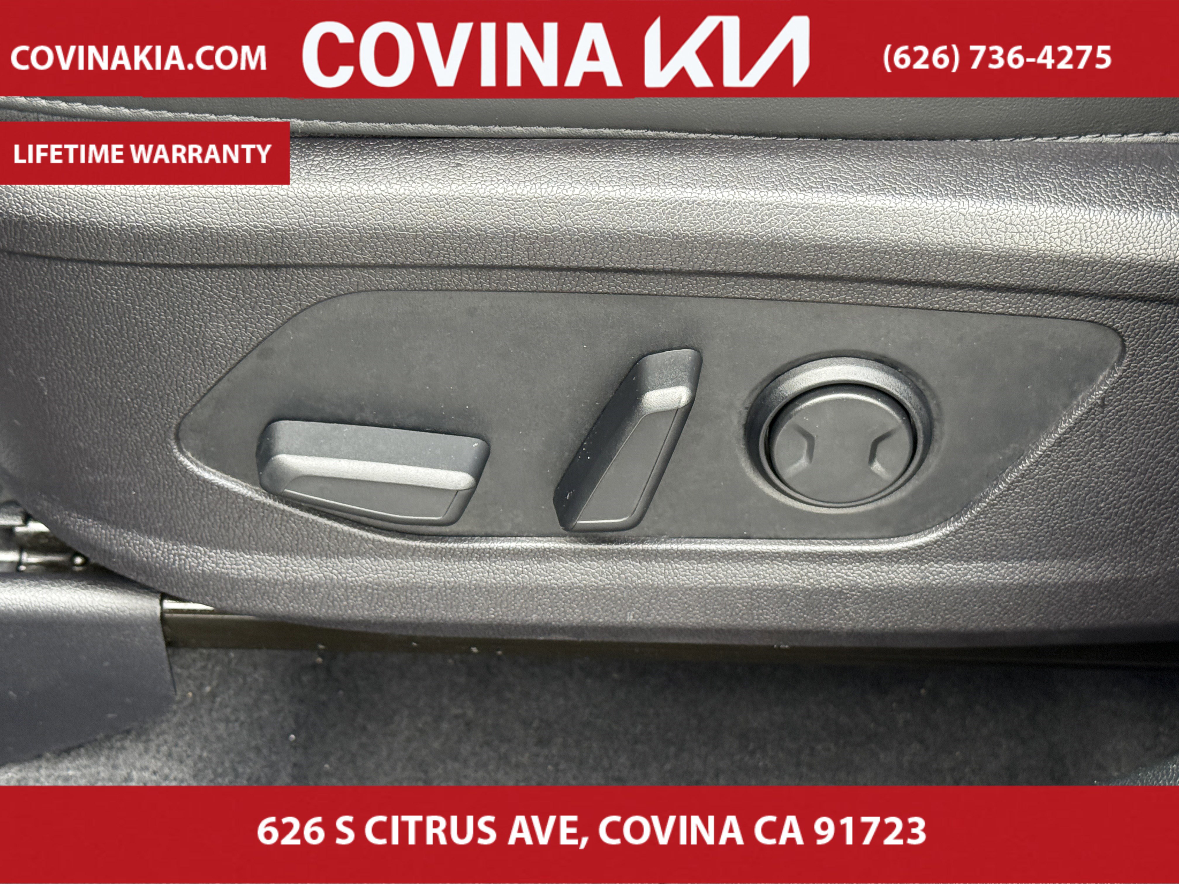 Certified 2022 Kia Sorento S w/ Panoramic Sunroof Package image 15