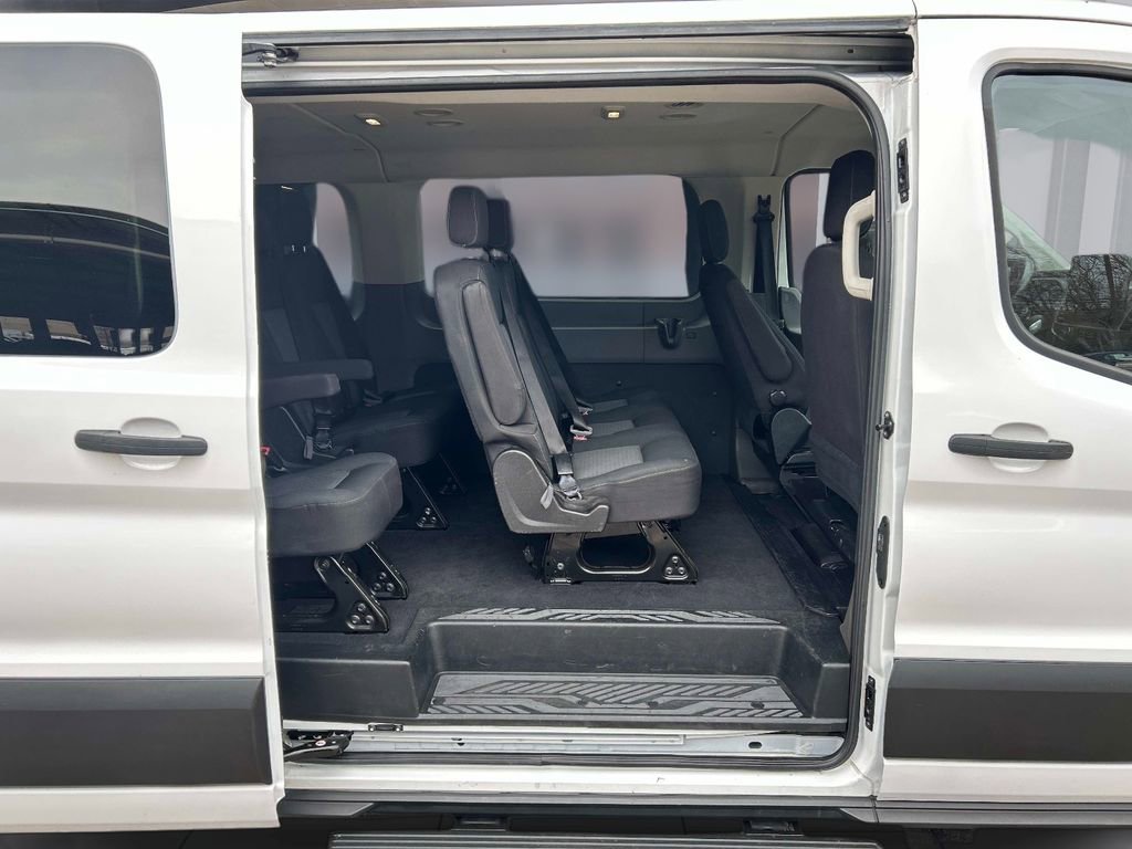 Used 2022 Ford Transit 350 XLT AWD/4WD image 17