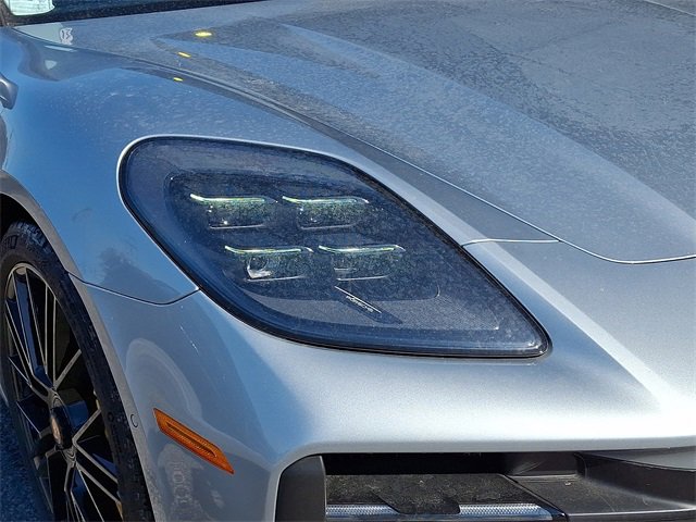 New 2026 Porsche Panamera GTS image 10