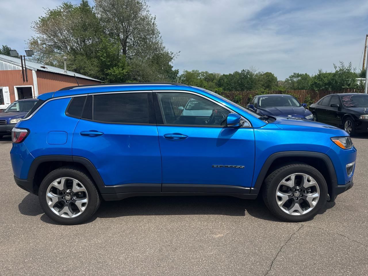 Used 2019 Jeep Compass Limited AWD/4WD image 4