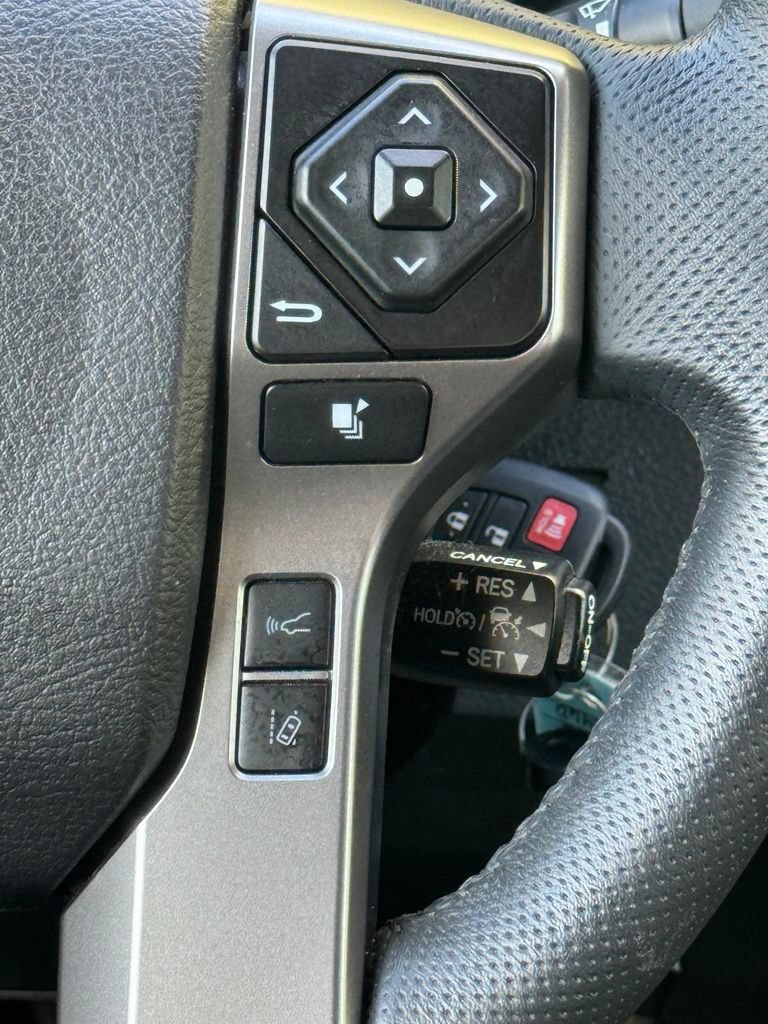 Used 2021 Toyota Tacoma SR5 w/ Technology Package AWD/4WD image 26
