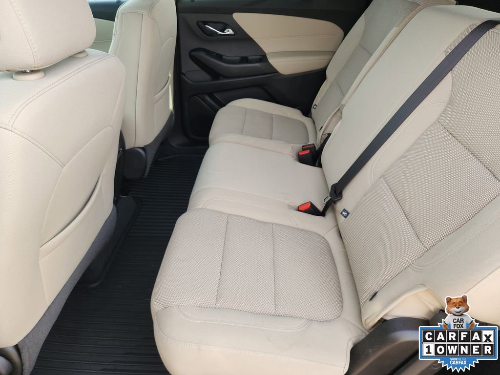 Used 2023 Chevrolet Traverse LS image 33