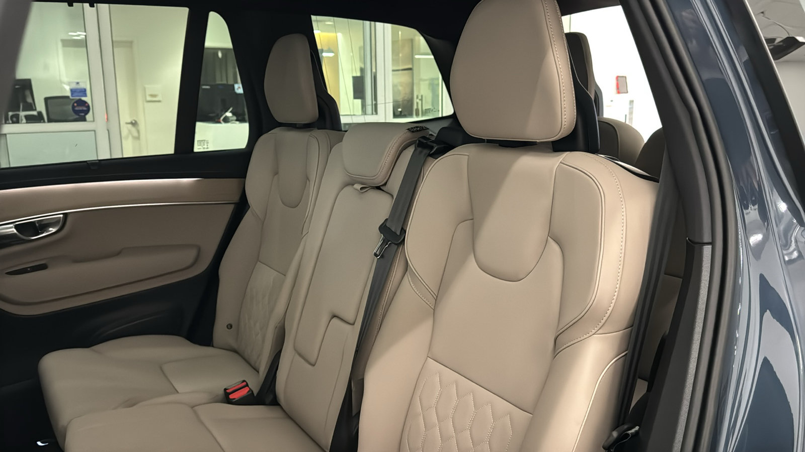 New 2027 Volvo XC90 B6 Plus AWD/4WD image 26