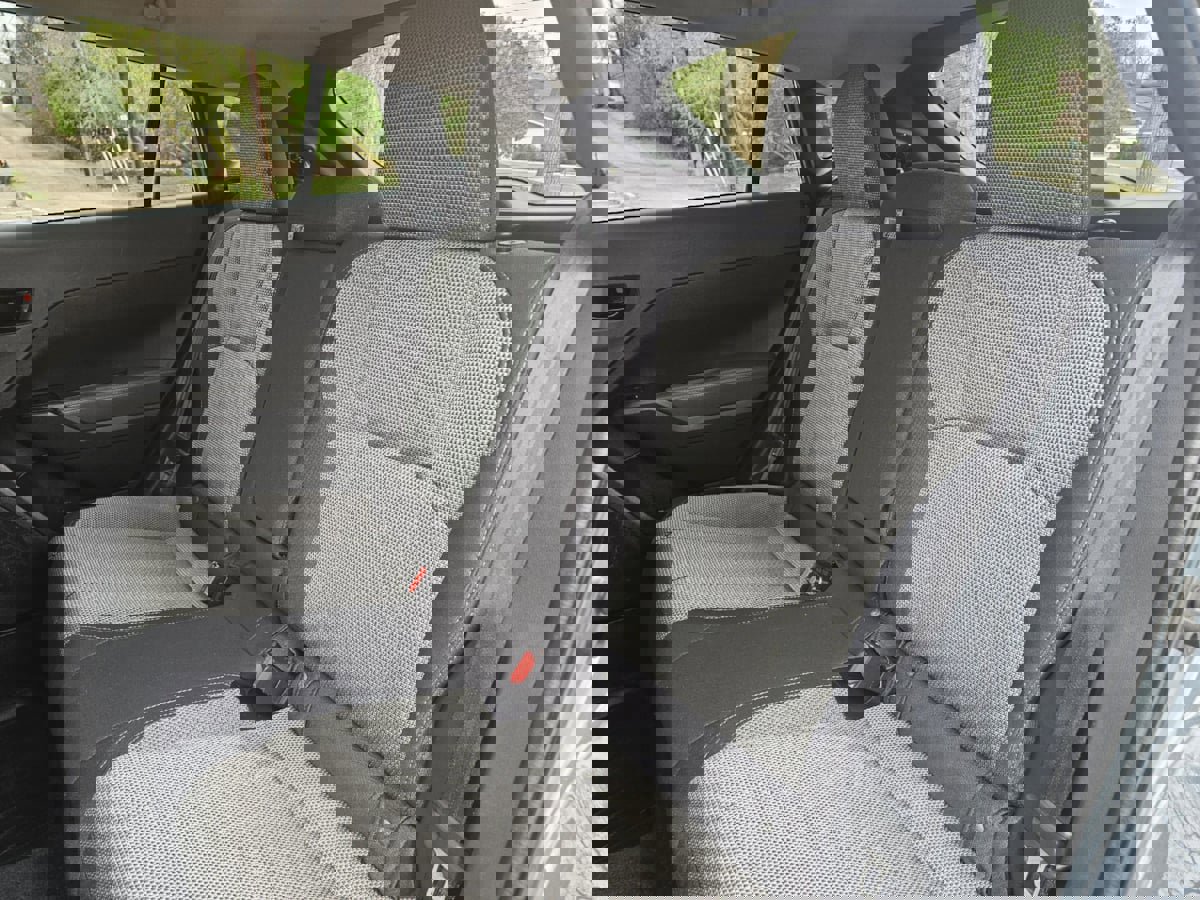 Used 2024 Subaru Crosstrek 2.0i Premium image 29