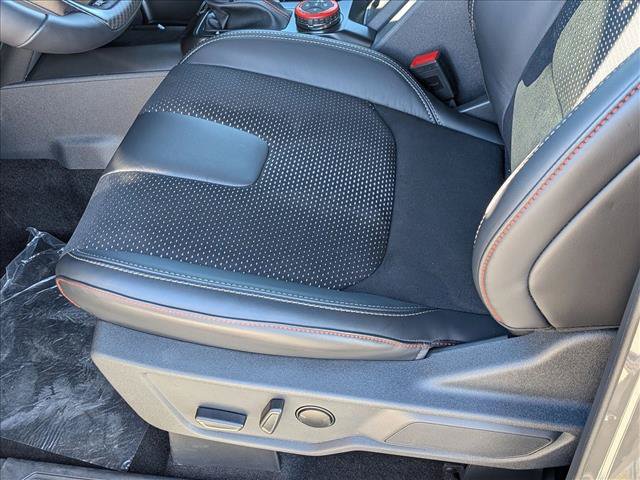 New 2026 Ford Bronco Raptor w/ Interior Carbon Fiber Pack AWD/4WD image 4