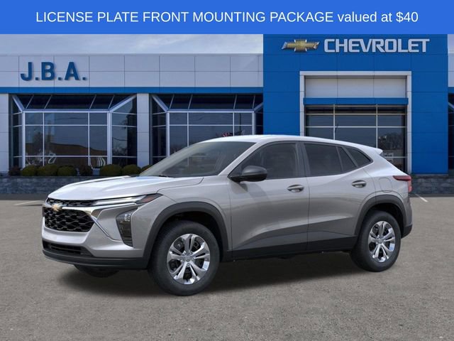 New 2026 Chevrolet Trax LS image 2