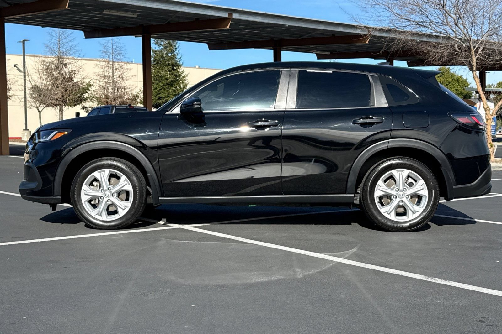 Used 2024 Honda HR-V LX image 14