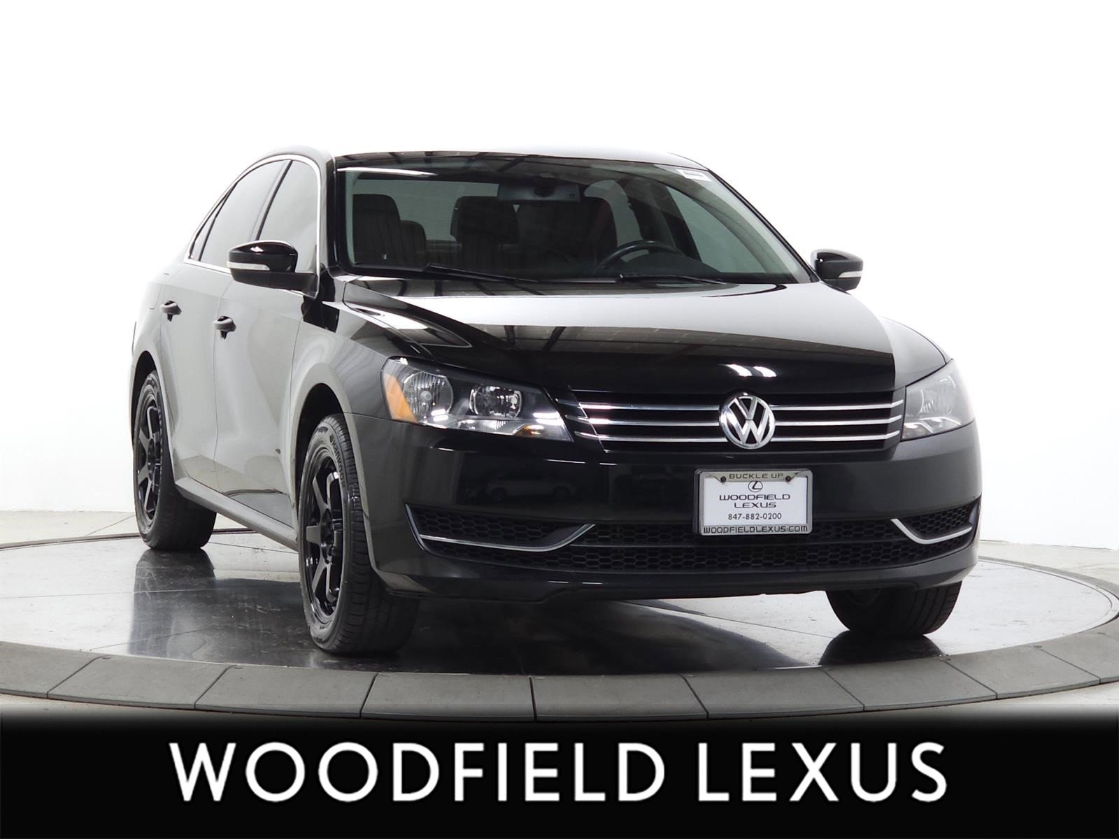 Used 2014 Volkswagen Passat 1.8T SE FWD image 1