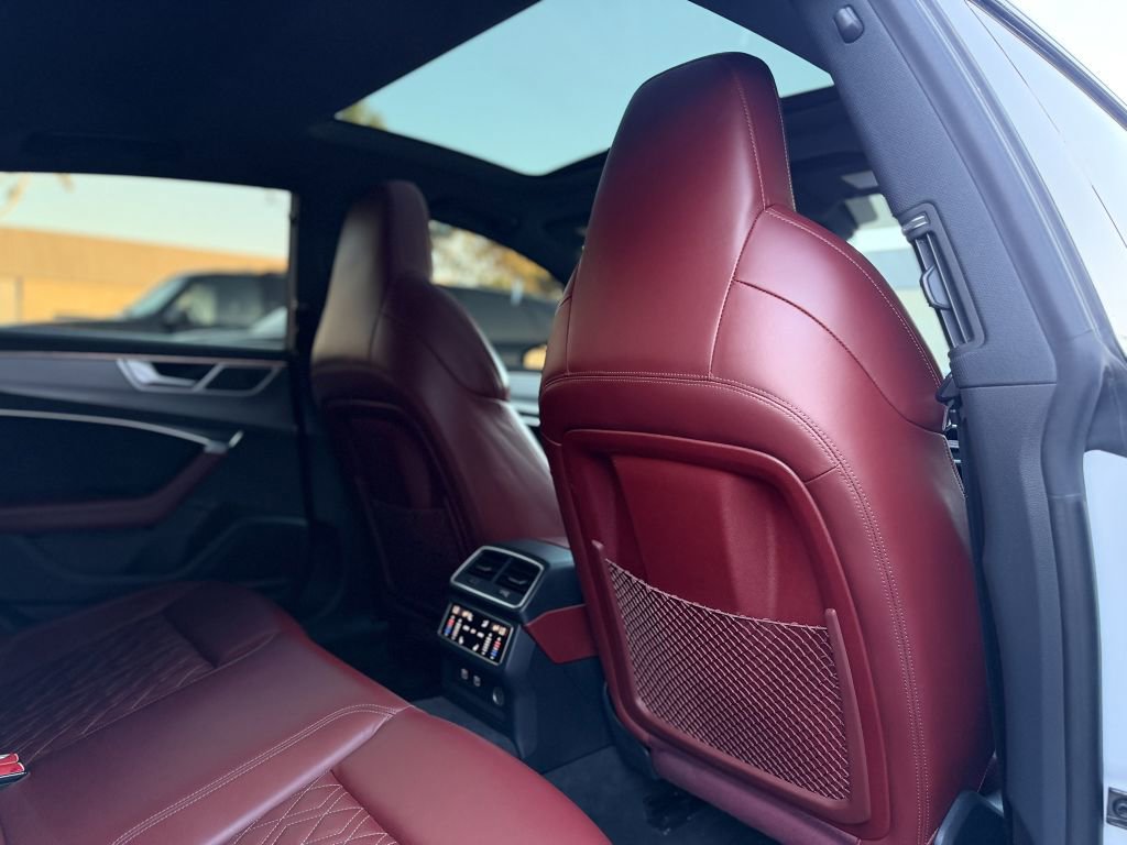 Used 2021 Audi S7 Prestige w/ Prestige Package image 24