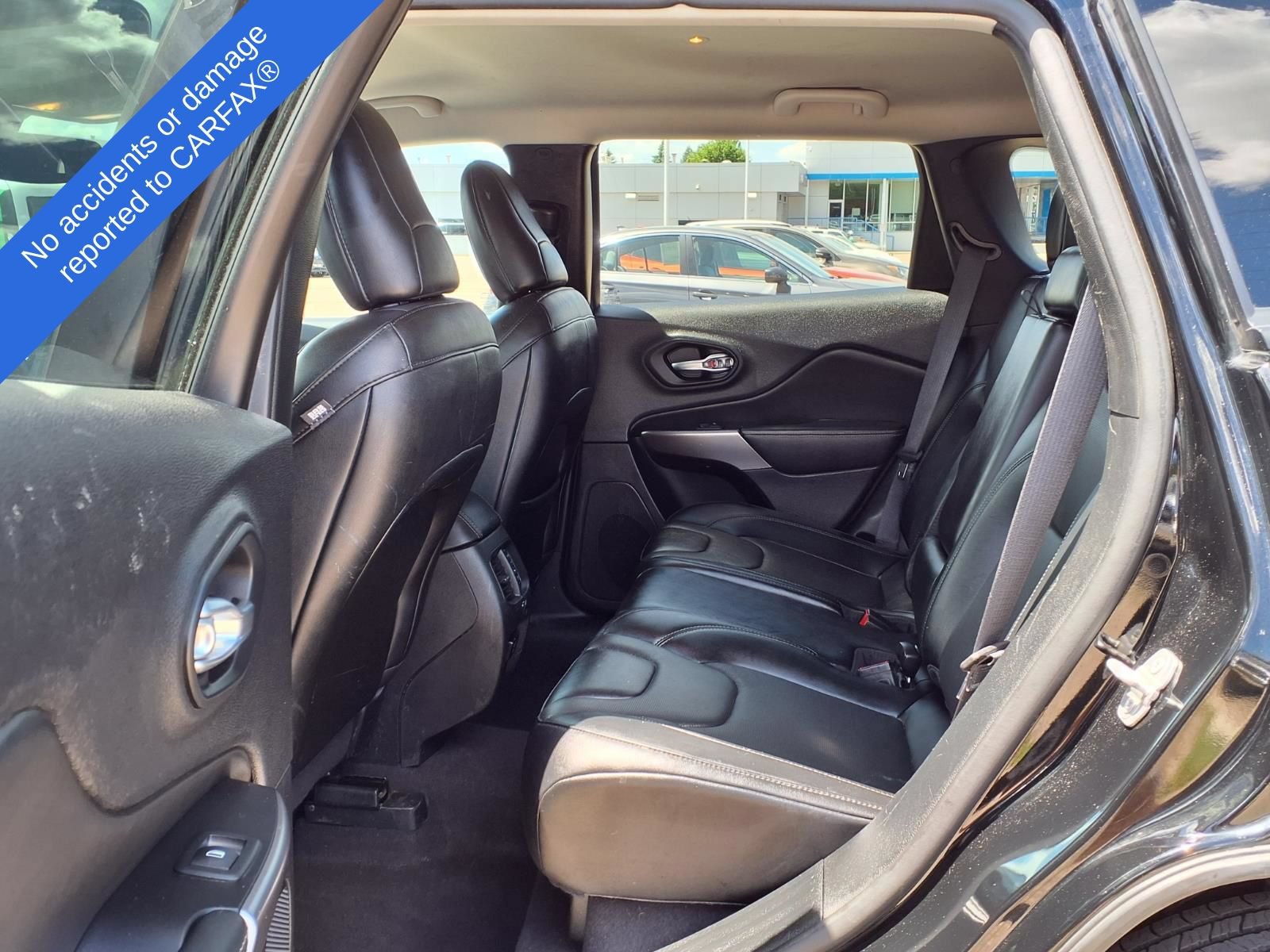 Used 2022 Jeep Cherokee Latitude Lux AWD/4WD image 13