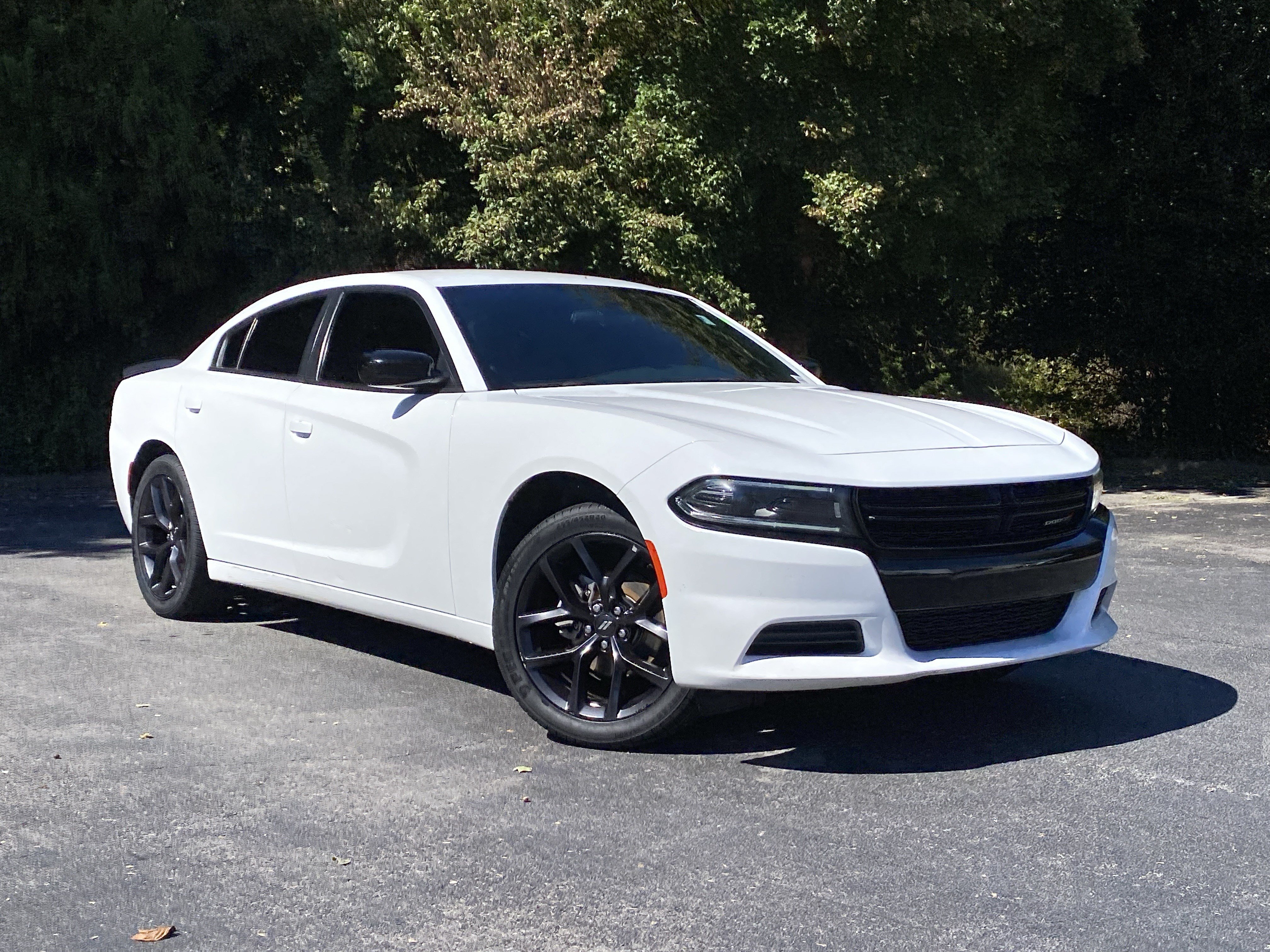 Used 2022 Dodge Charger SXT w/ Blacktop Package RWD image 46