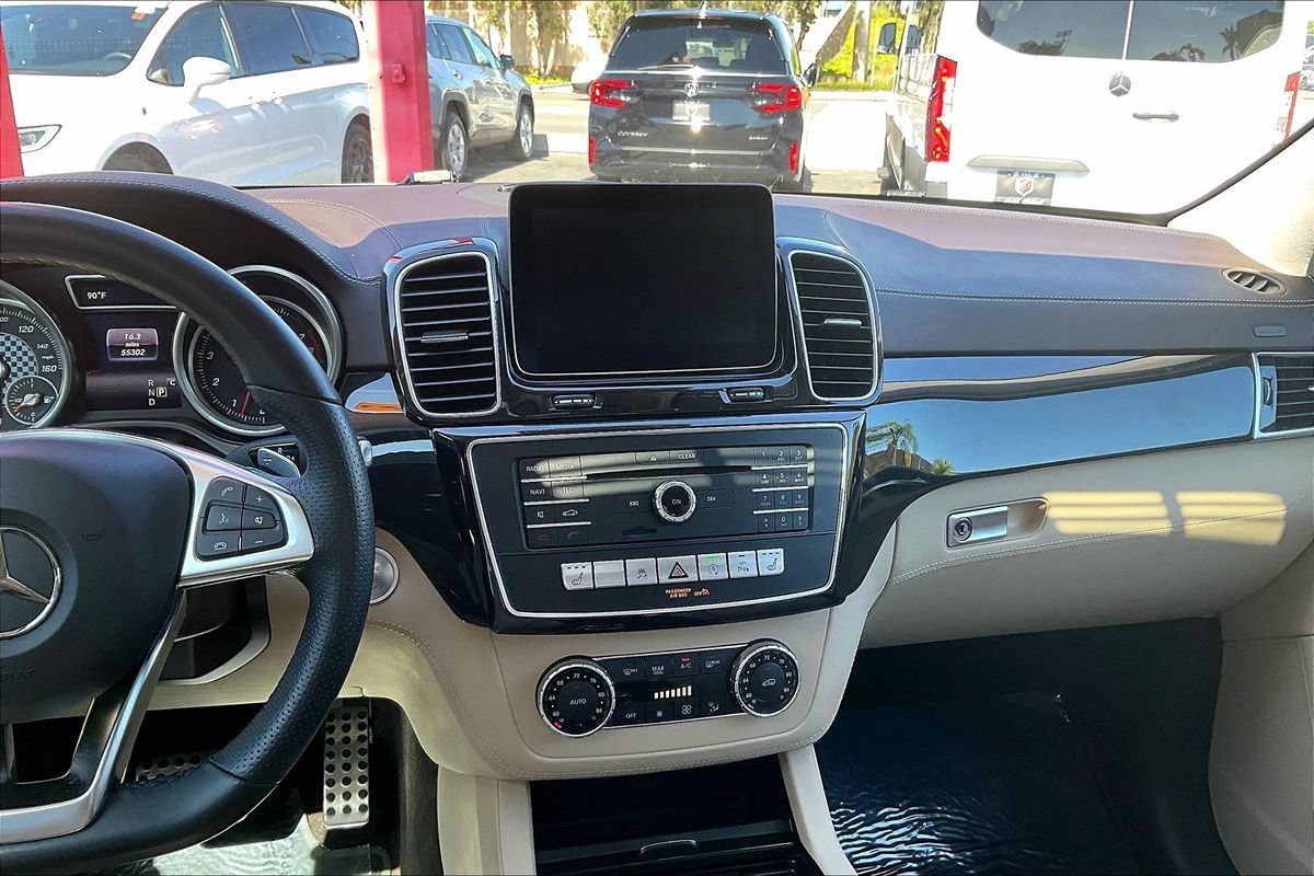 Used 2017 Mercedes-Benz GLE 43 AMG 4MATIC image 22