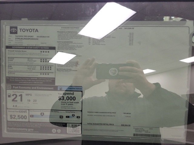 New 2025 Toyota Tacoma TRD Sport image 7