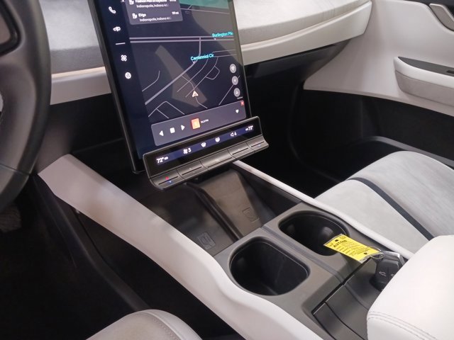 Used 2023 Fisker Ocean One image 24