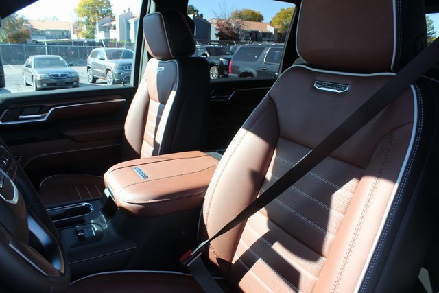 New 2026 GMC Sierra 2500 Denali Ultimate w/ Max Trailering Package image 2