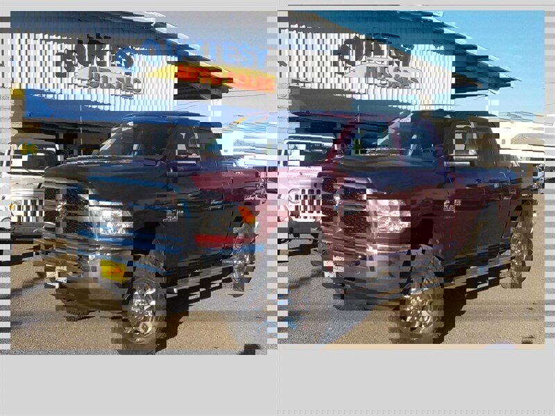 Used 2018 RAM 2500 Tradesman w/ Chrome Appearance Group