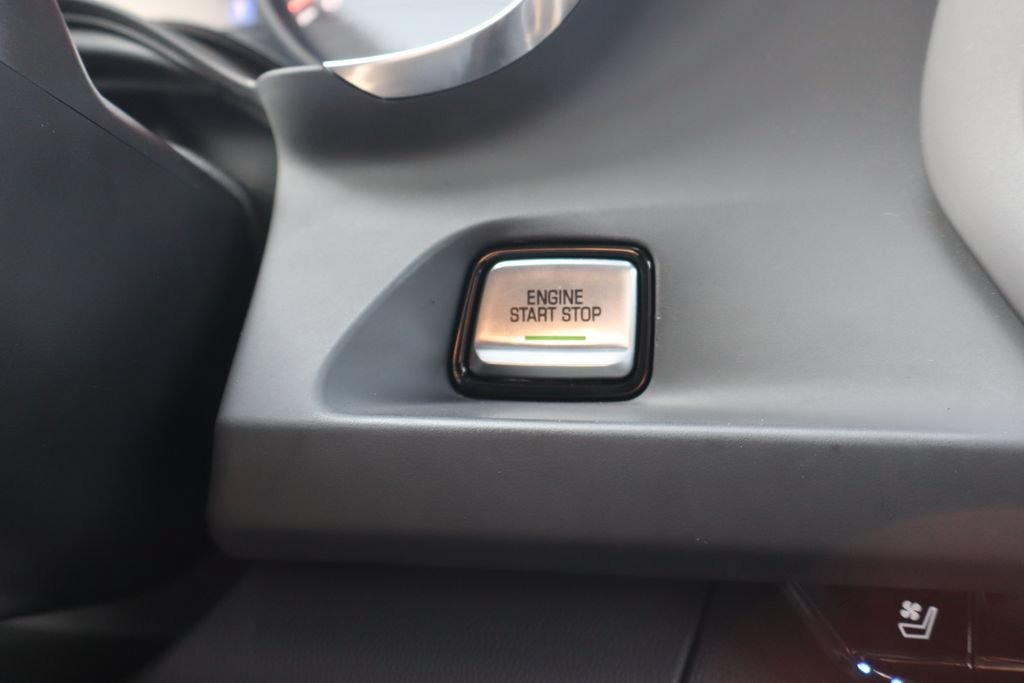 Used 2022 Chevrolet Camaro ZL1 RWD image 18