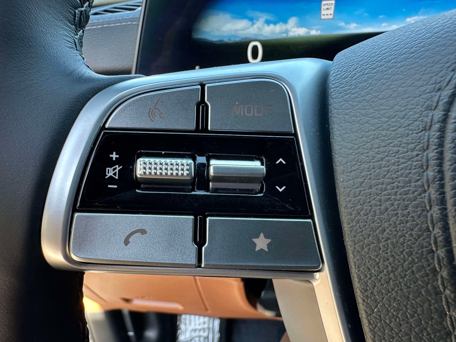 Used 2025 Kia Telluride SX X-Line image 17