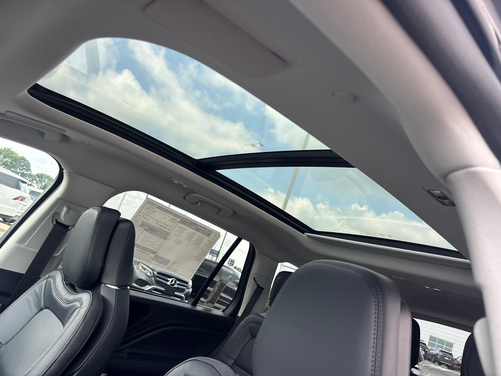 New 2026 Lincoln Aviator Reserve AWD/4WD image 25