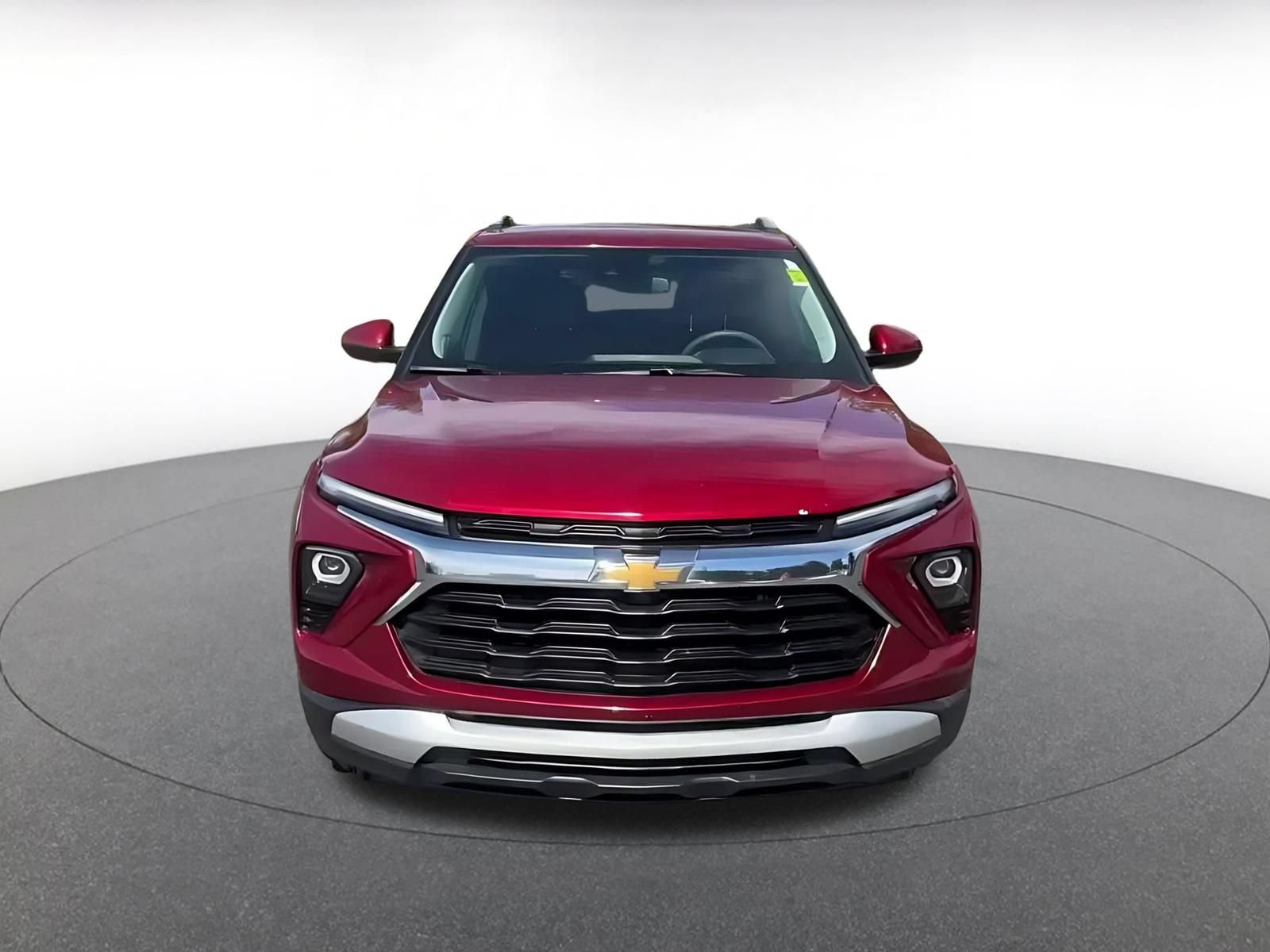 Used 2025 Chevrolet TrailBlazer LT FWD image 4