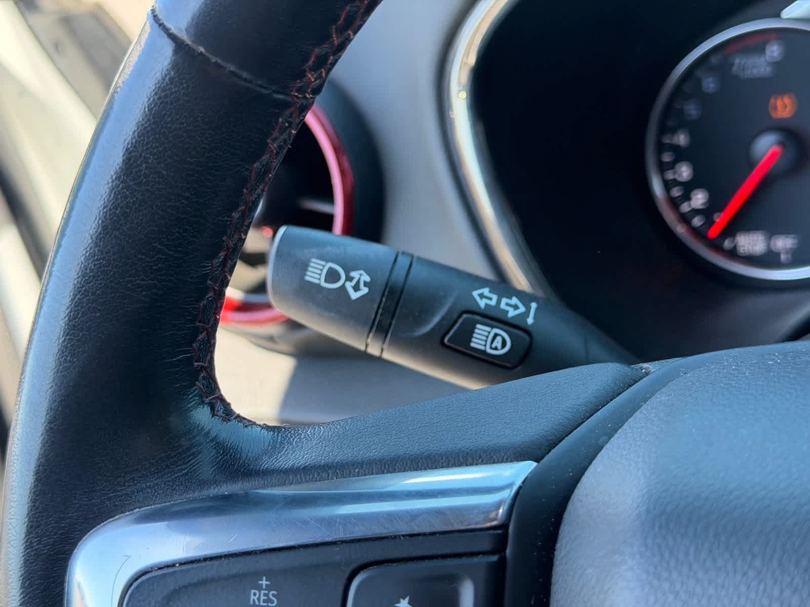 Used 2019 Chevrolet Blazer RS FWD image 15
